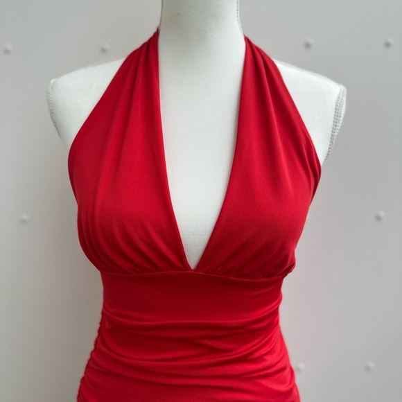 Gorgeous Red Halter Dress - Picture 6 of 7